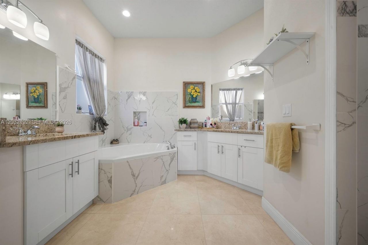 1956 SW Beekman St, Unit 1956, Port Saint Lucie, FL 34953 Photo