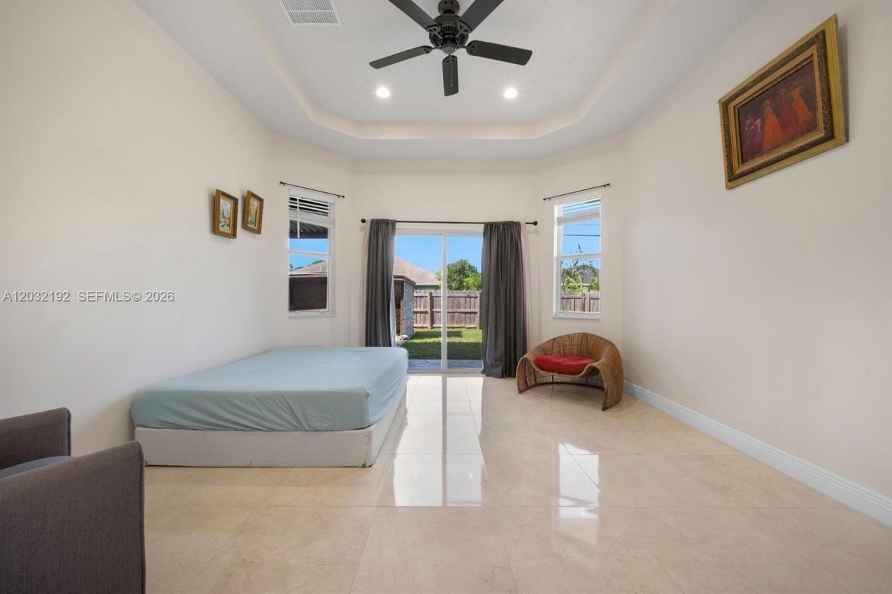 1956 SW Beekman St, Unit 1956, Port Saint Lucie, FL 34953 Photo