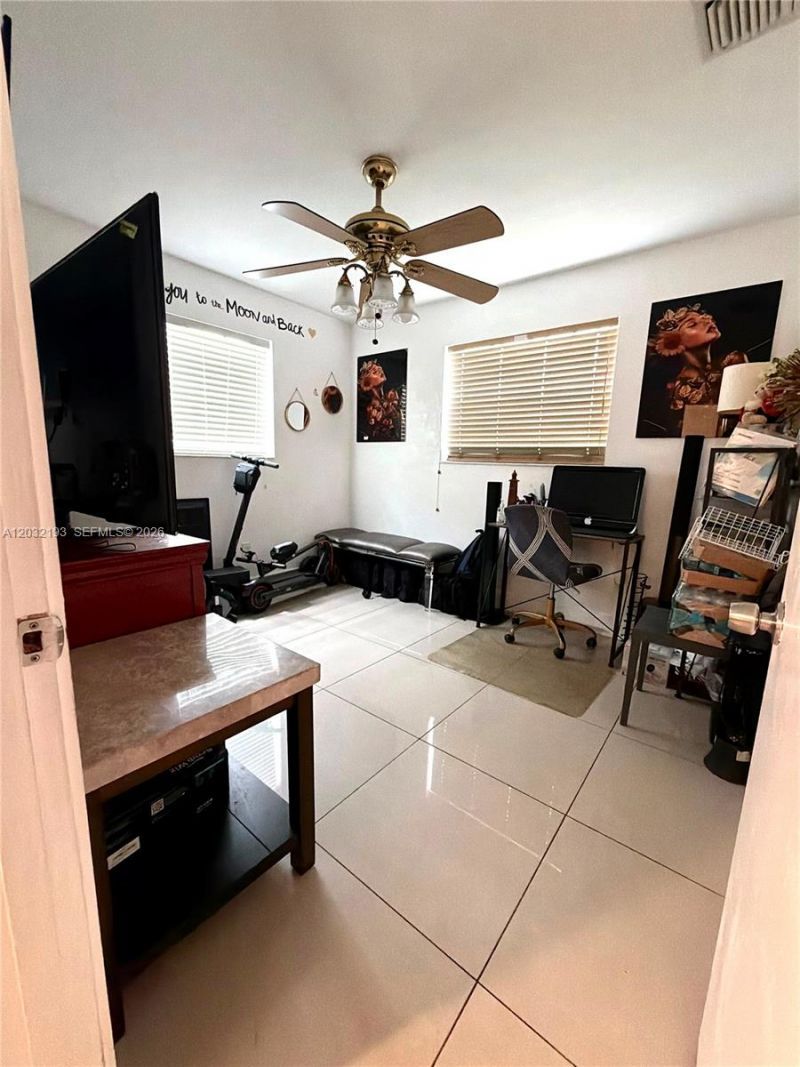 1321 NW 199th St, Miami Gardens, FL 33169 Photo