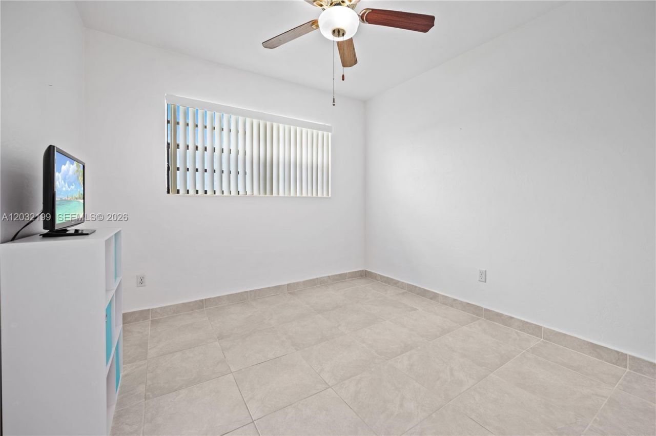 9300 NW 32nd Ct , Miami, FL 33147 Photo