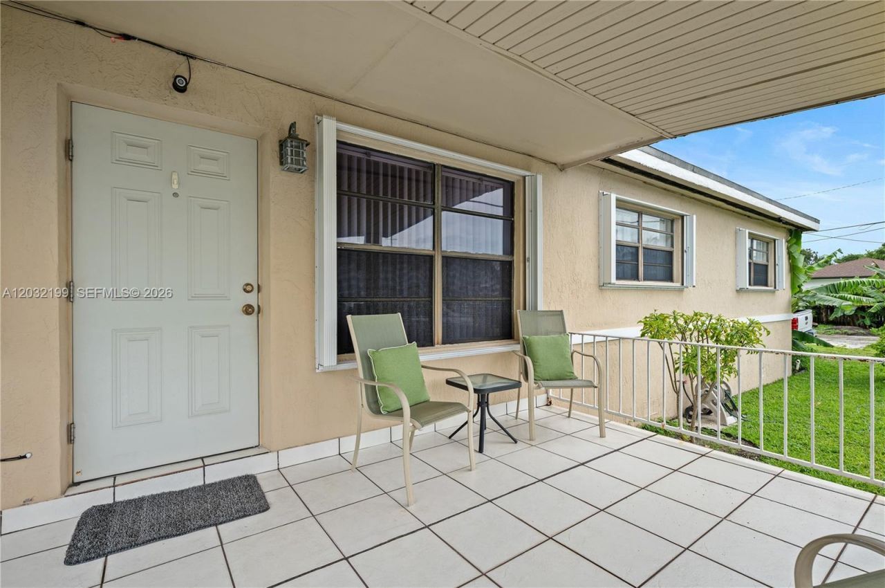9300 NW 32nd Ct , Miami, FL 33147 Photo
