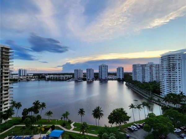 18181 NE 31st Ct , Unit 1710, Aventura, FL 33160