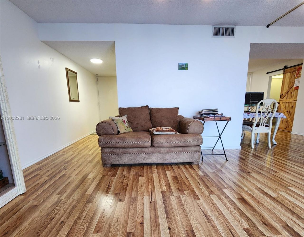18181 NE 31st Ct , Unit 1710, Aventura, FL 33160 Photo
