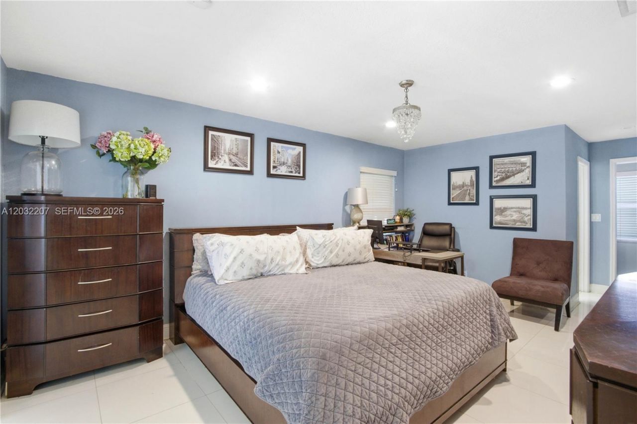 5940 NW 52nd St , Coral Springs, FL 33067 Photo