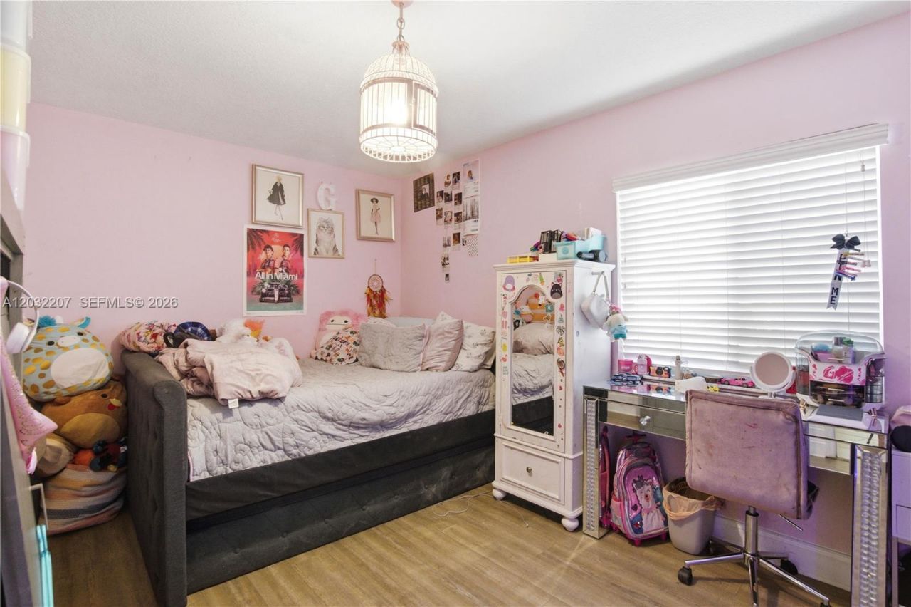 5940 NW 52nd St , Coral Springs, FL 33067 Photo