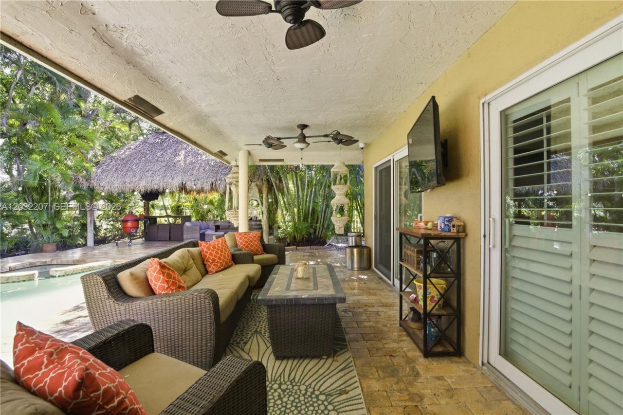 5940 NW 52nd St , Coral Springs, FL 33067 Photo