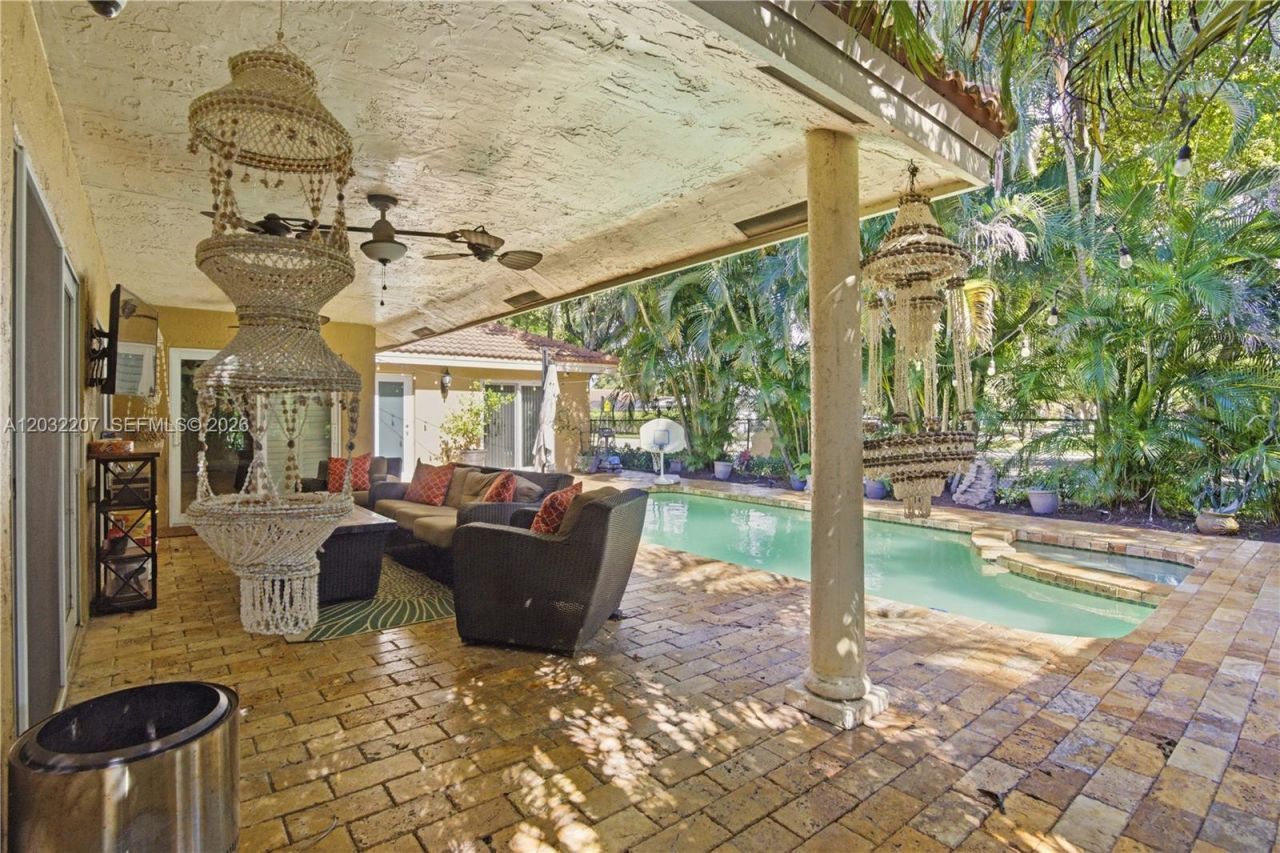 5940 NW 52nd St , Coral Springs, FL 33067 Photo