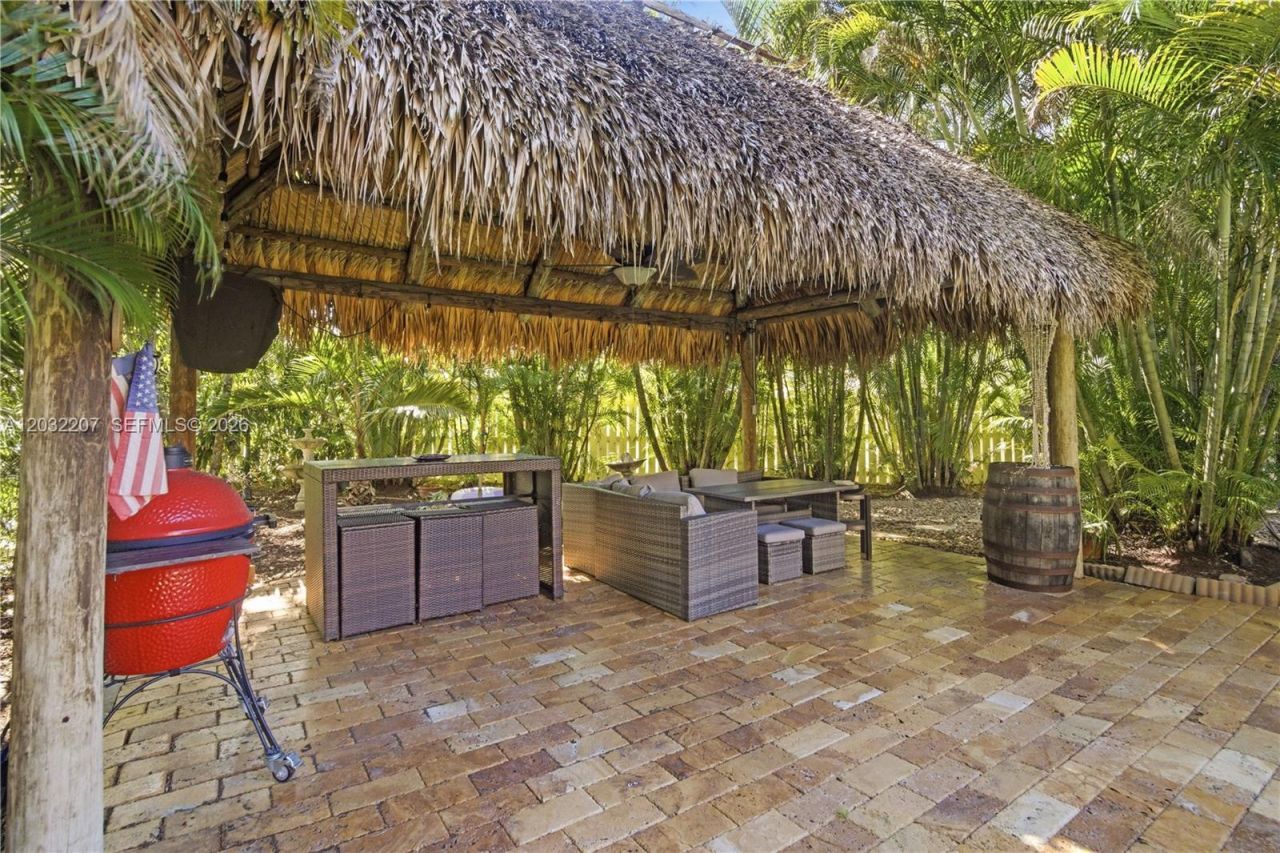 5940 NW 52nd St , Coral Springs, FL 33067 Photo