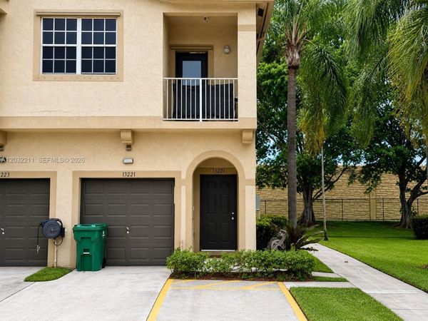13221 SW 42nd St , Unit 8203, Miramar, FL 33027