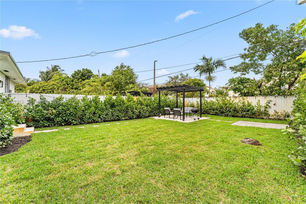 1523 NE 118th Ter , Unit 2, Miami, FL 33161 Photo