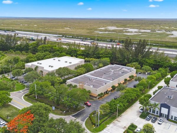 3660 NW 126th Ave, Unit 8, Coral Springs, FL 33065