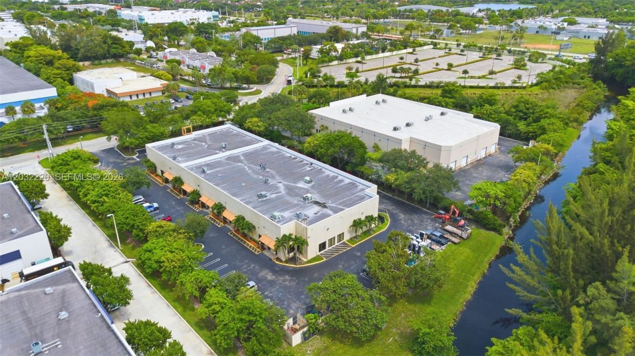 3660 NW 126th Ave, Unit 8, Coral Springs, FL 33065 Photo