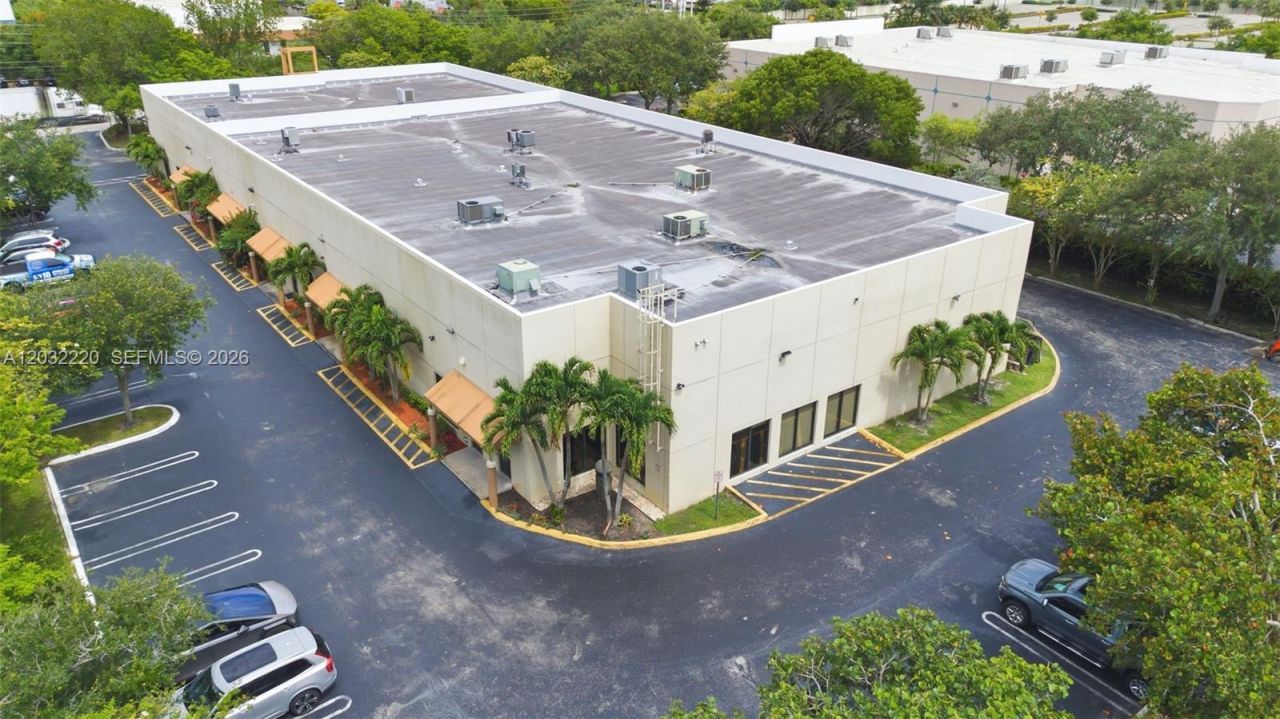 3660 NW 126th Ave, Unit 8, Coral Springs, FL 33065 Photo