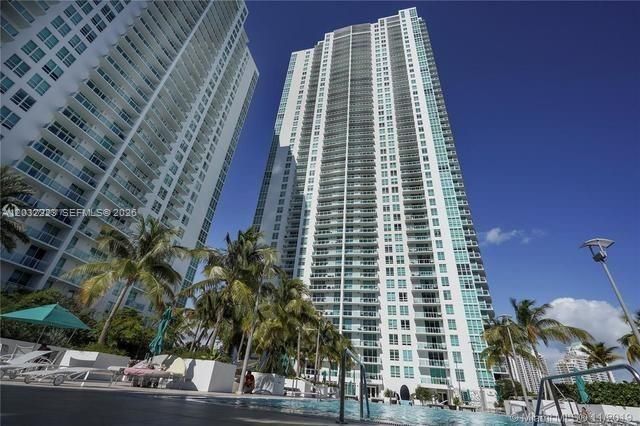 950 Brickell Bay Dr , Unit 701, Miami, FL 33131 Photo