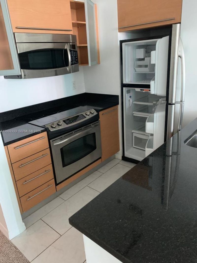 950 Brickell Bay Dr , Unit 701, Miami, FL 33131 Photo