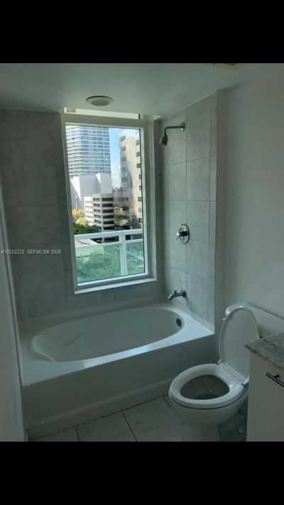 950 Brickell Bay Dr , Unit 701, Miami, FL 33131 Photo