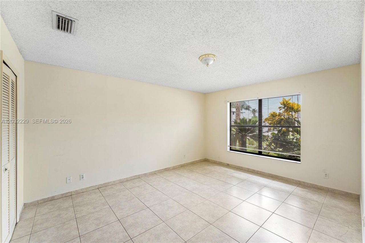1586 Old Cypress Trl , Unit 1, Wellington, FL 33414 Photo