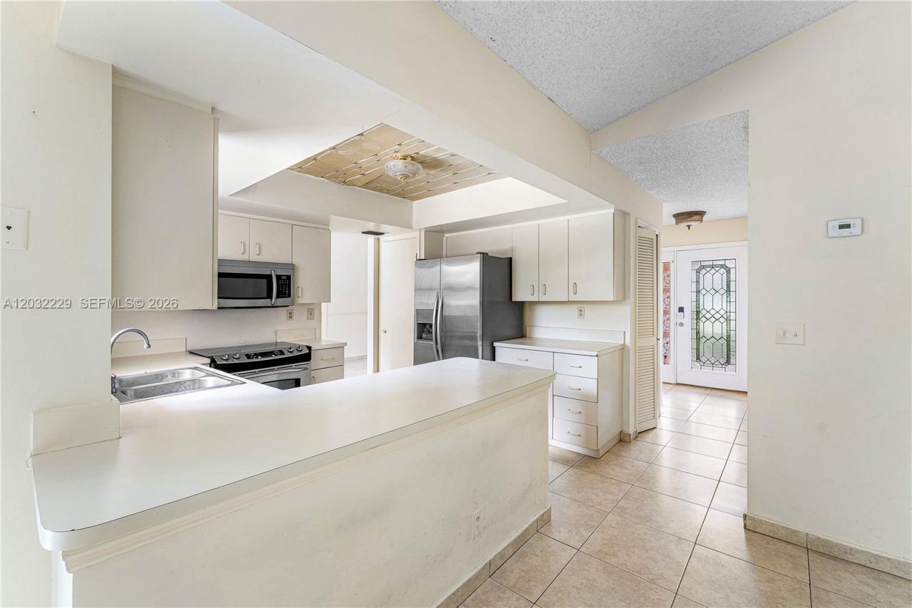 1586 Old Cypress Trl , Unit 1, Wellington, FL 33414 Photo