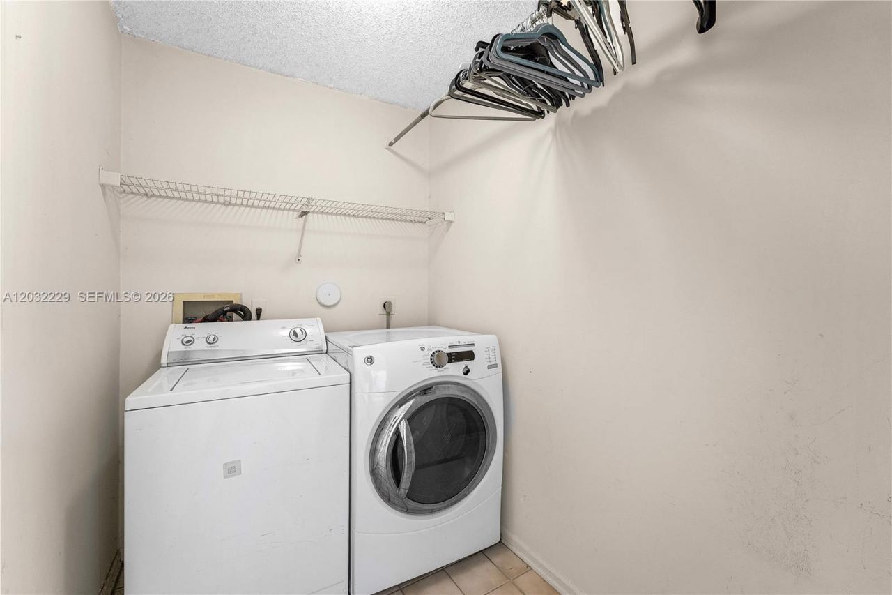 1586 Old Cypress Trl , Unit 1, Wellington, FL 33414 Photo