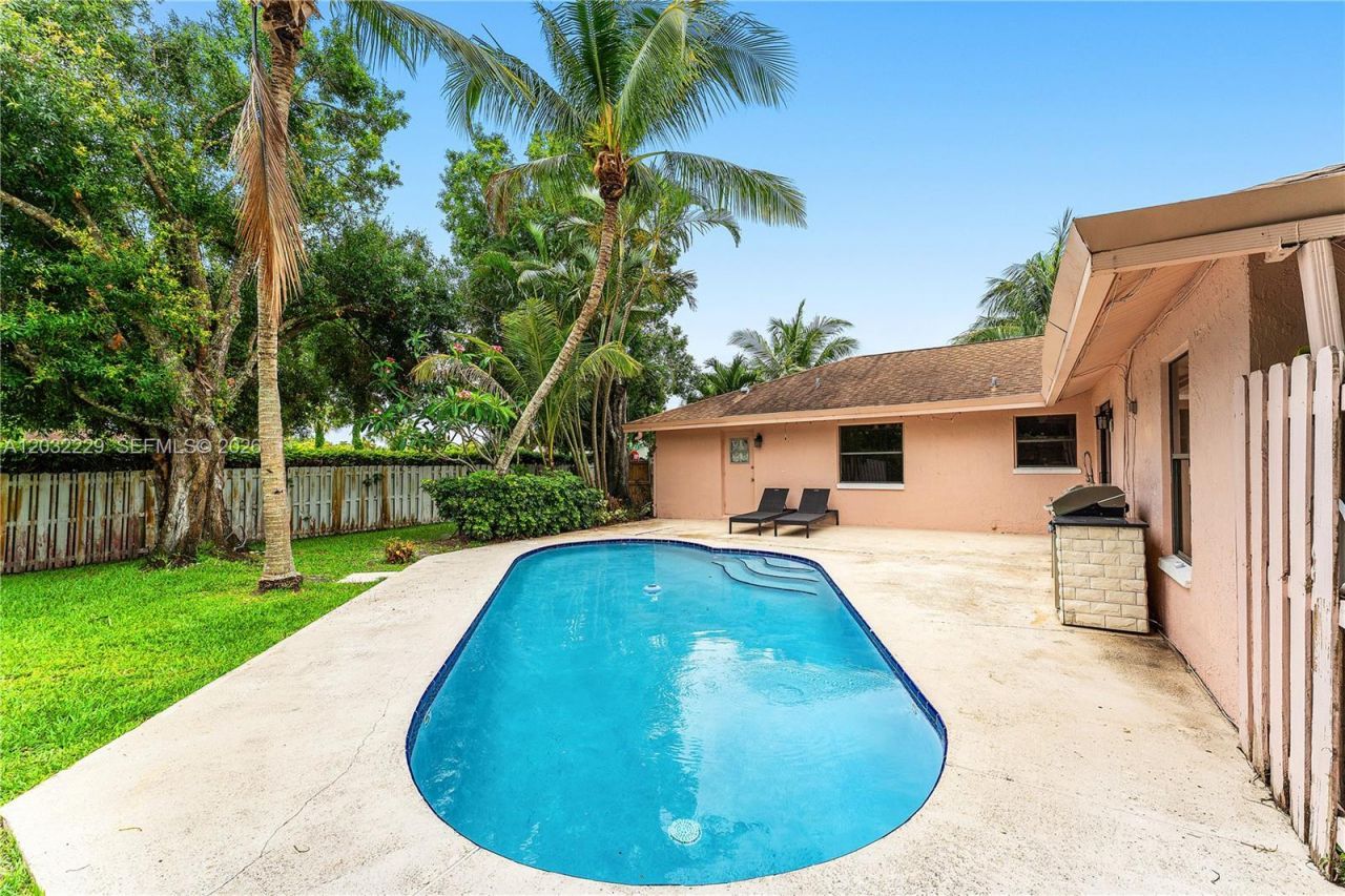1586 Old Cypress Trl , Unit 1, Wellington, FL 33414 Photo
