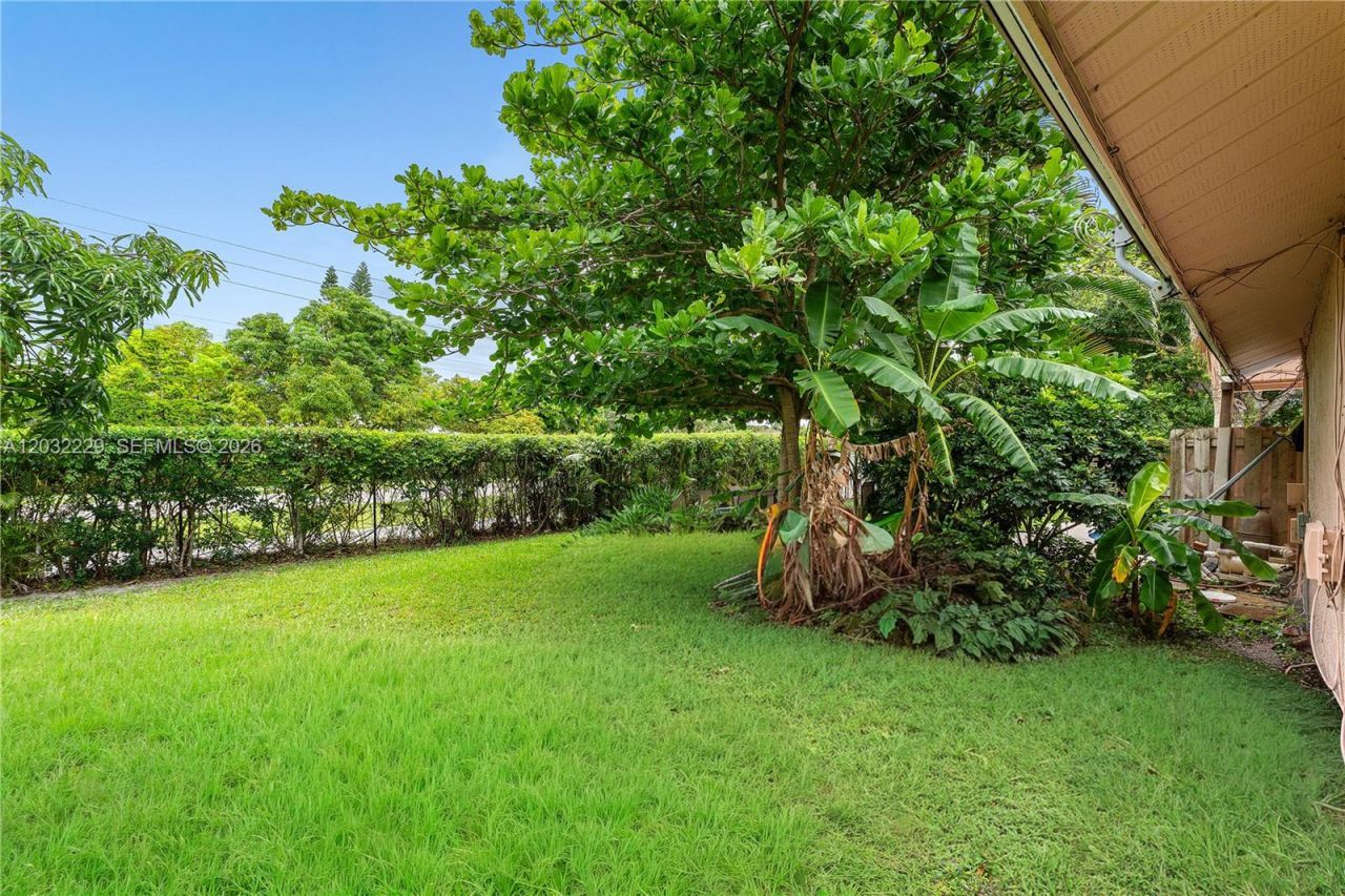 1586 Old Cypress Trl , Unit 1, Wellington, FL 33414 Photo