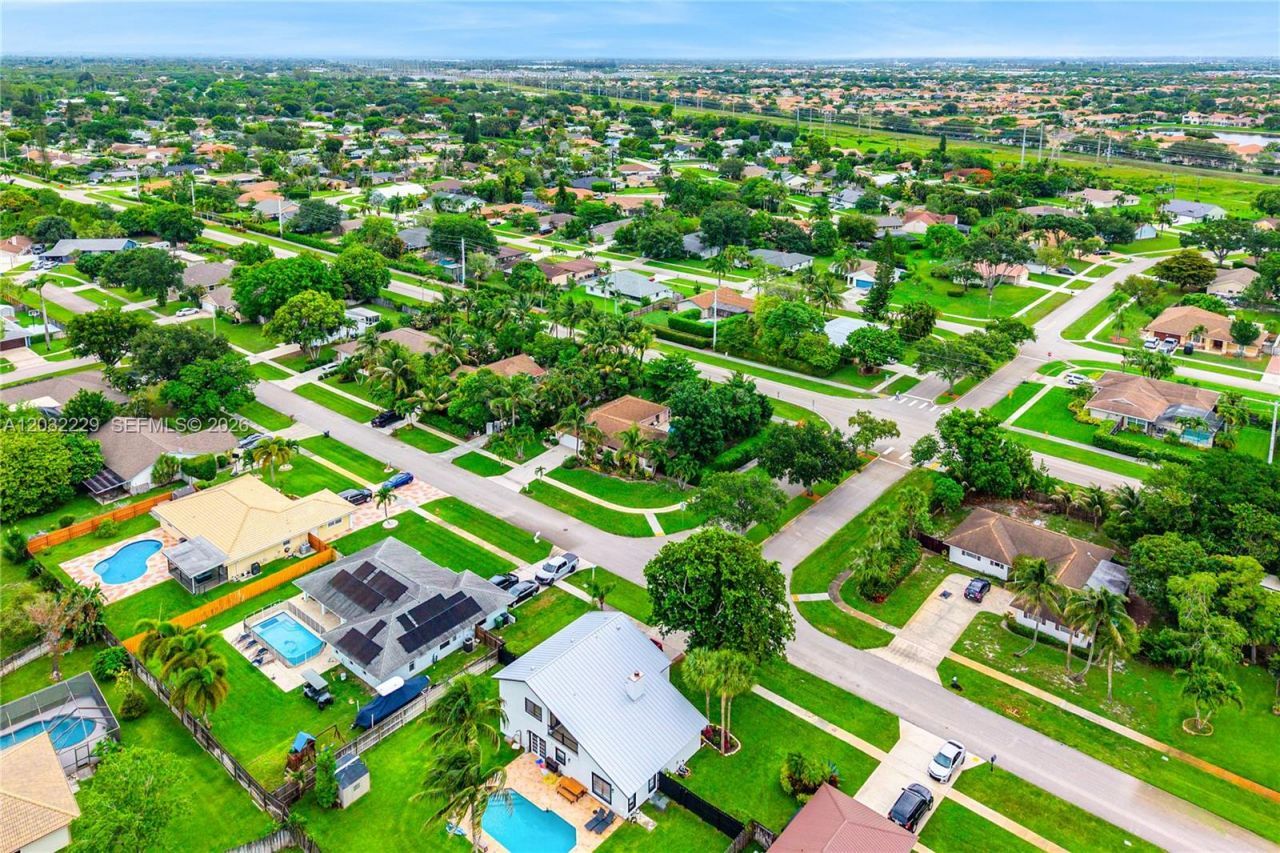 1586 Old Cypress Trl , Unit 1, Wellington, FL 33414 Photo