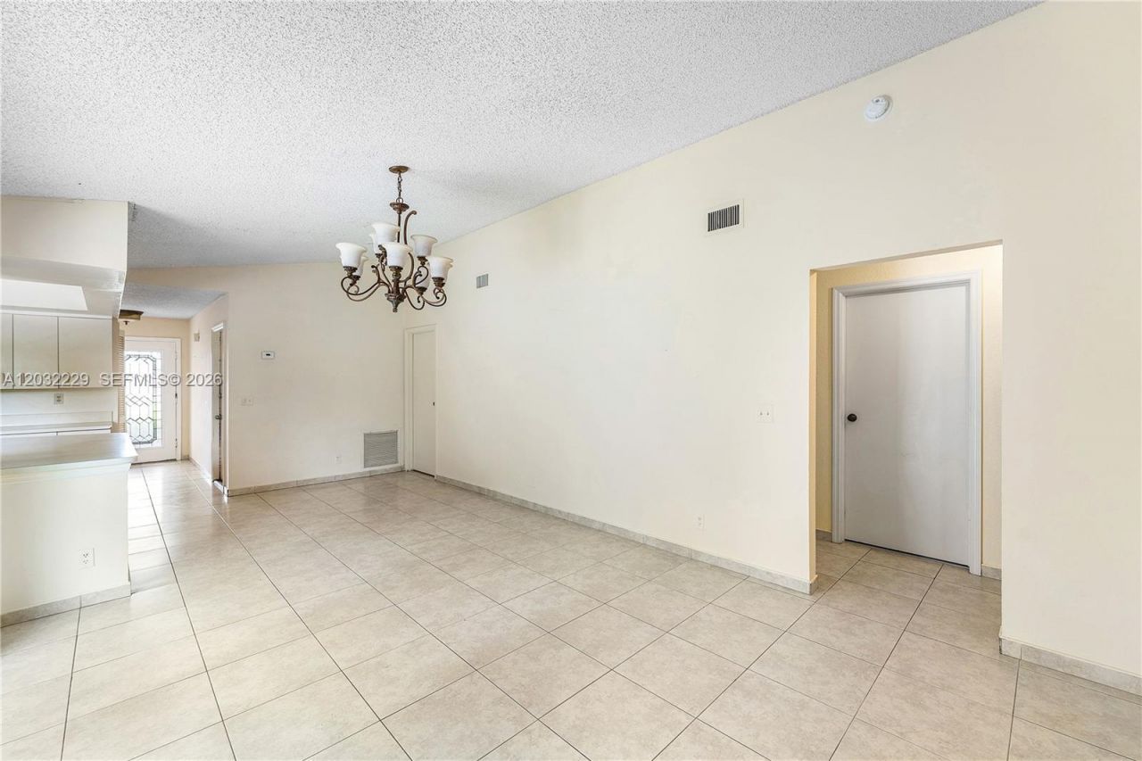 1586 Old Cypress Trl , Unit 1, Wellington, FL 33414 Photo