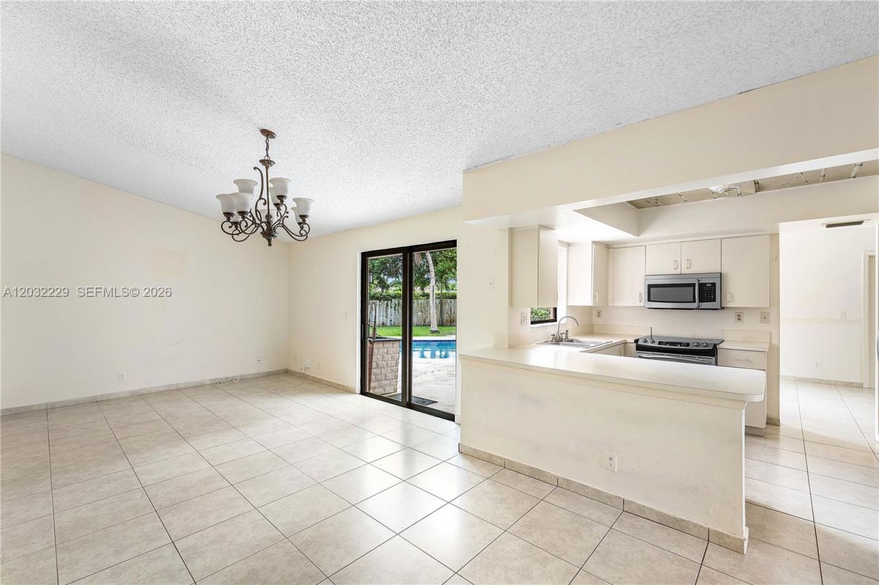 1586 Old Cypress Trl , Unit 1, Wellington, FL 33414 Photo