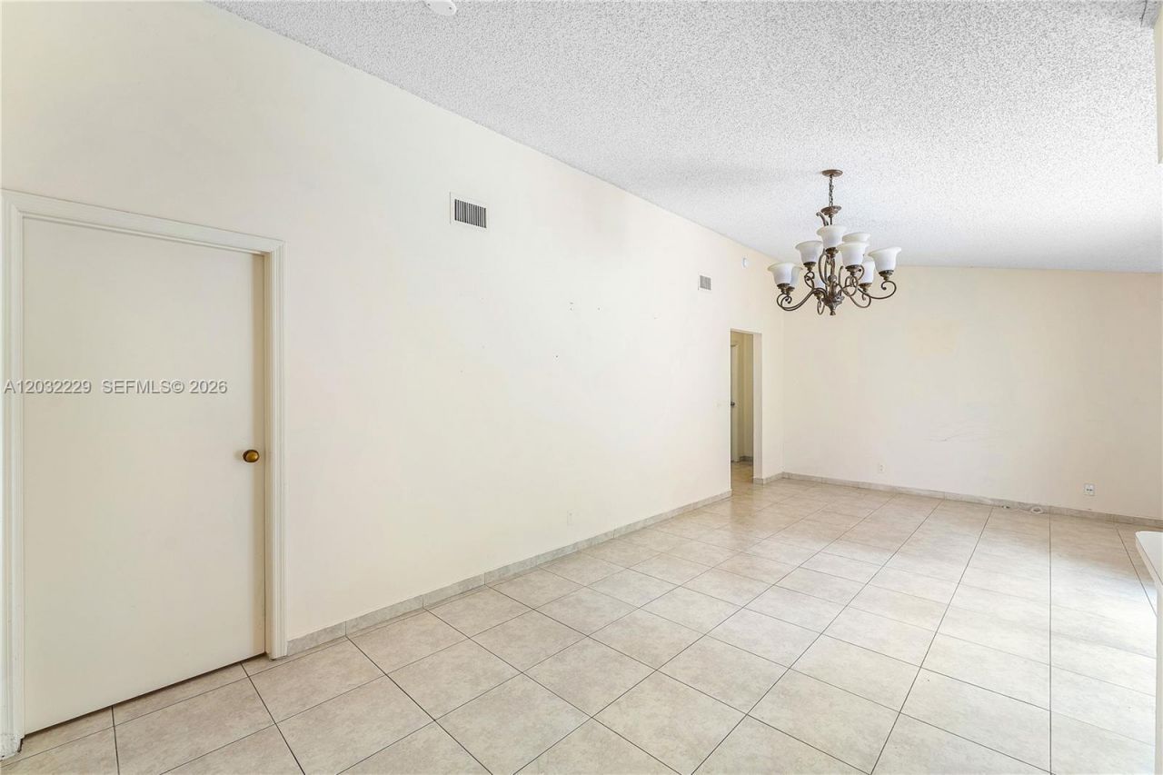 1586 Old Cypress Trl , Unit 1, Wellington, FL 33414 Photo
