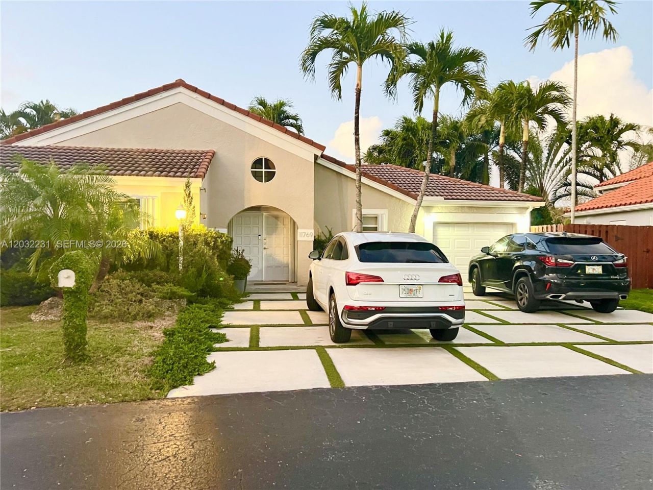 11769 SW 92nd Ln , Miami, FL 33186 Photo
