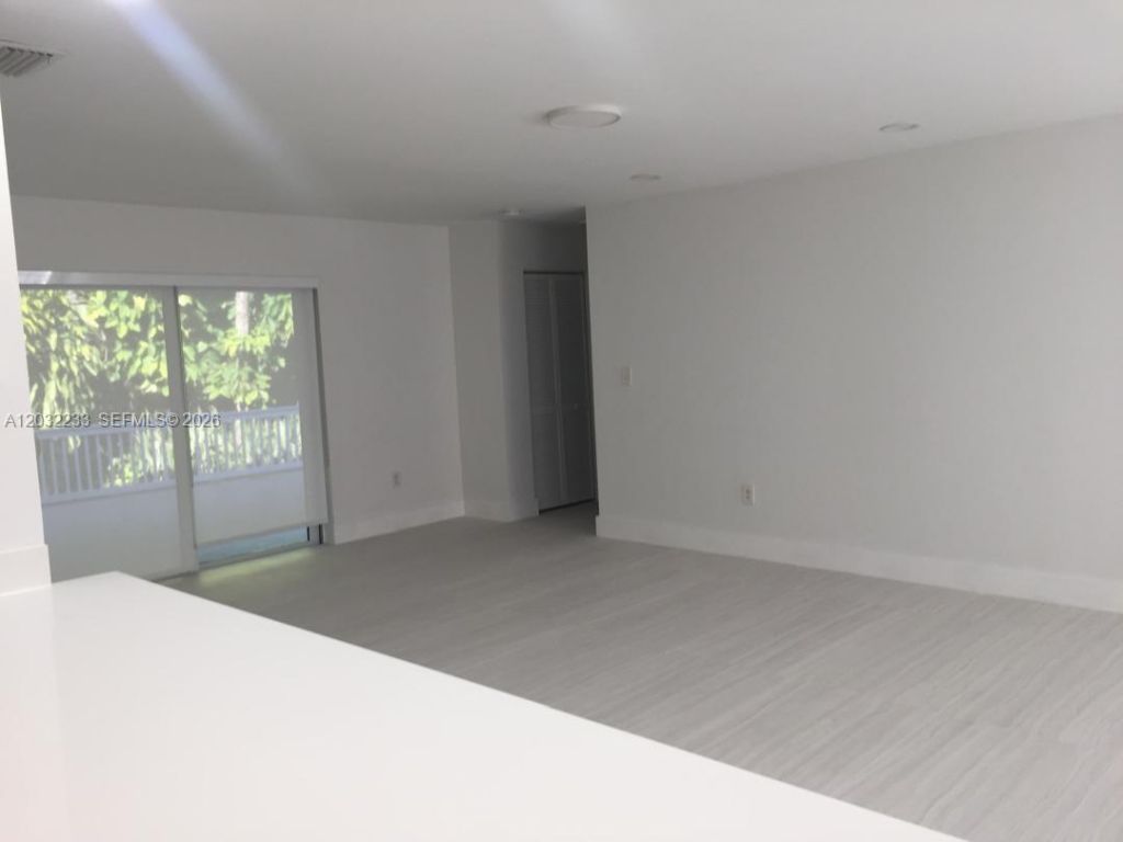 6622 Acacia Ct , Unit 6622, South Miami, FL 33143 Photo