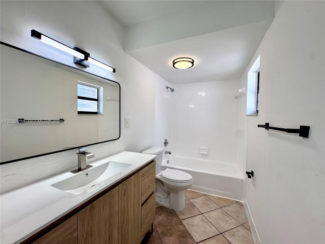 1250 Lincoln Rd , Unit 203, Miami Beach, FL 33139 Photo