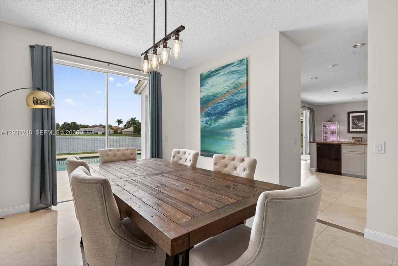 480 Cambridge Dr , Weston, FL 33326 Photo