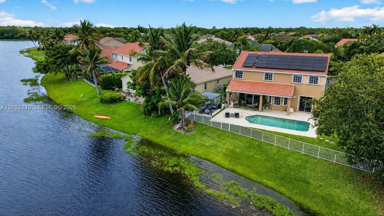 480 Cambridge Dr , Weston, FL 33326 Photo