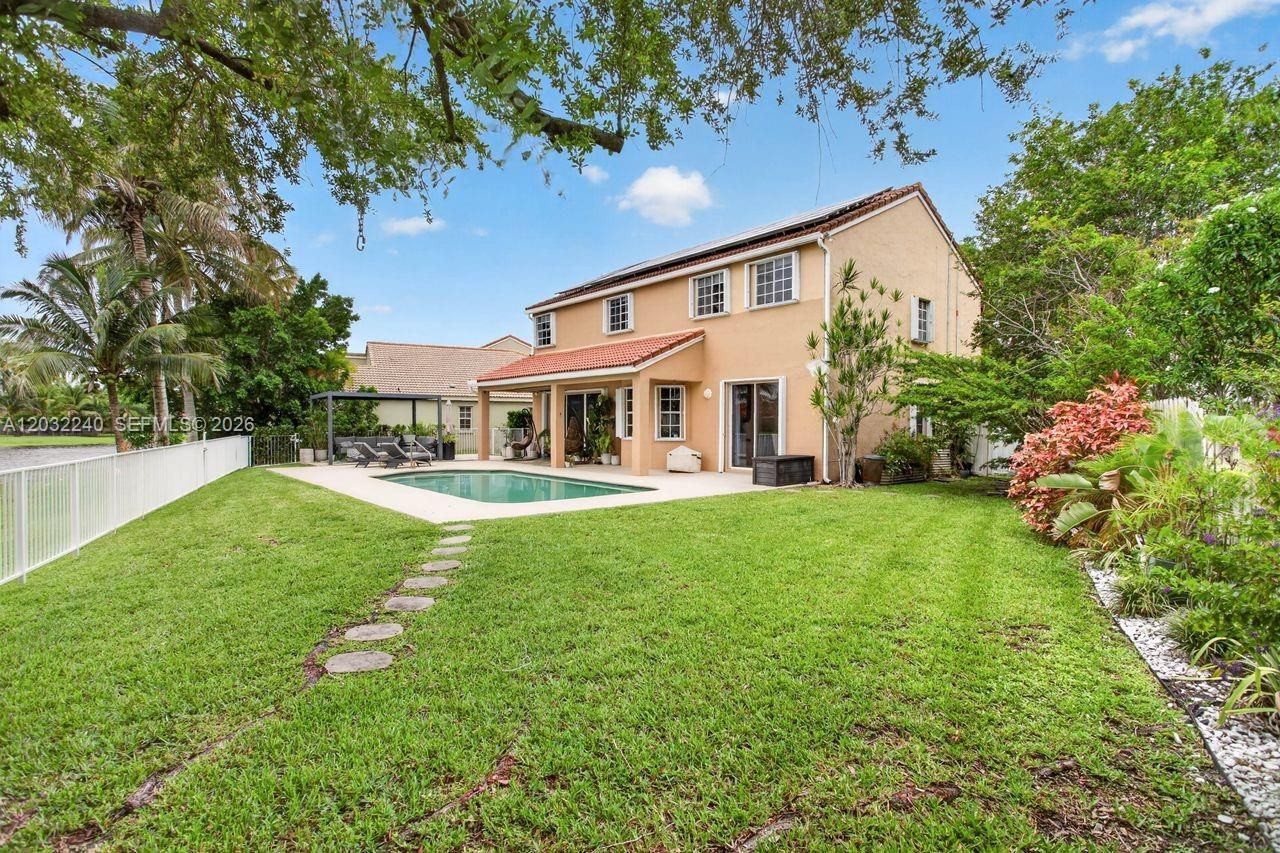 480 Cambridge Dr , Weston, FL 33326 Photo