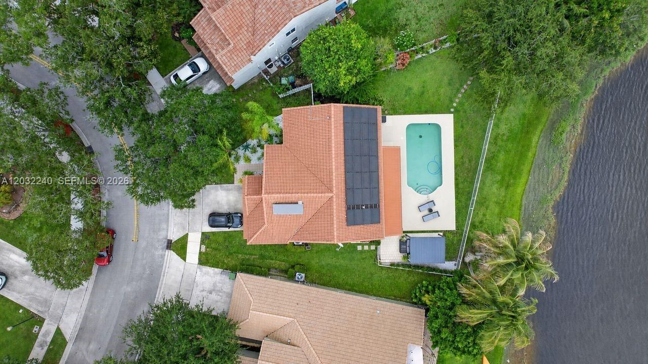 480 Cambridge Dr , Weston, FL 33326 Photo