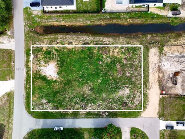 0 4th St W , Lehigh Acres, FL 33971