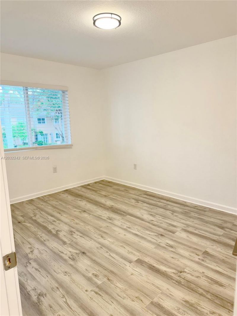 1019 SE 24th Ter , Homestead, FL 33035 Photo