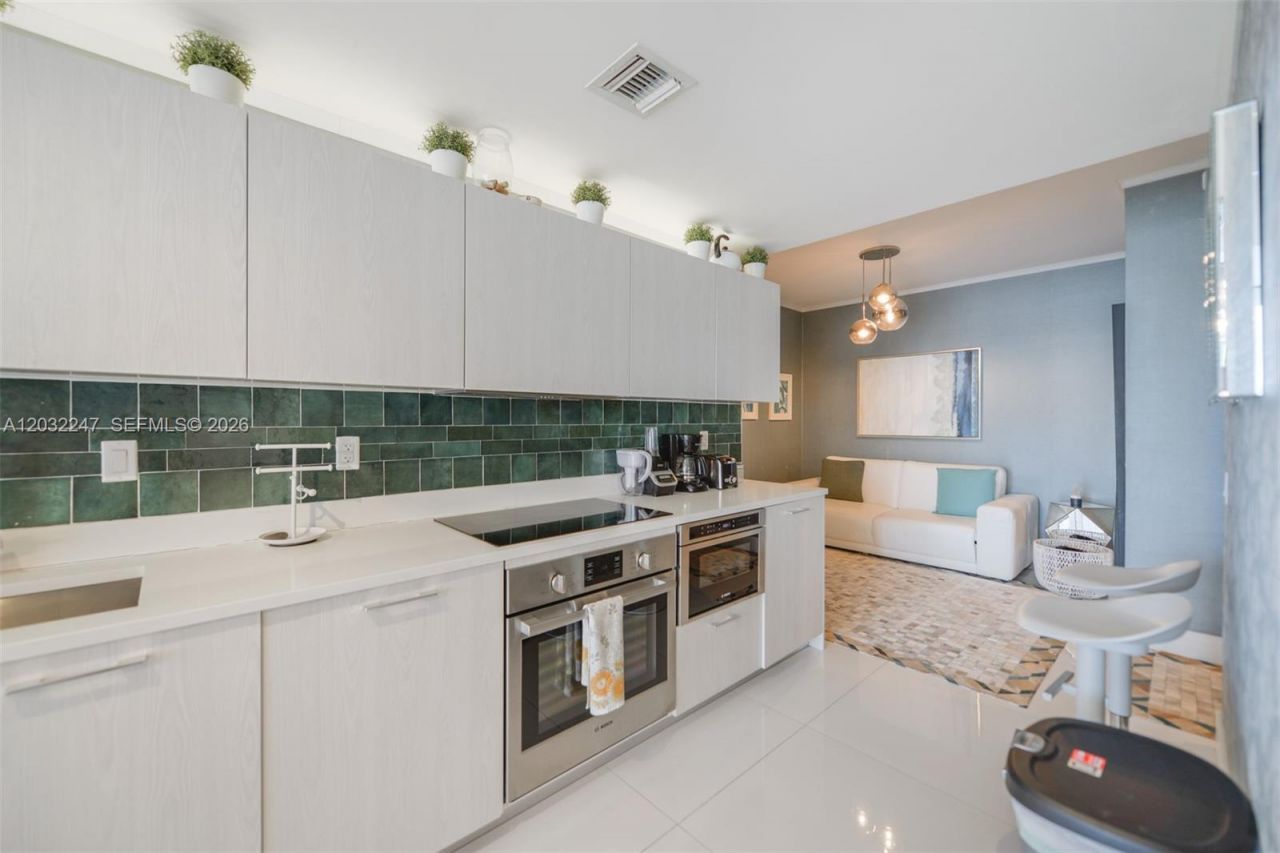 501 NE 31st St , Unit 601, Miami, FL 33137 Photo