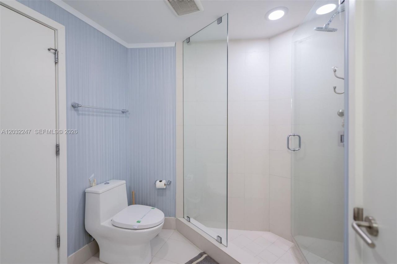 501 NE 31st St , Unit 601, Miami, FL 33137 Photo