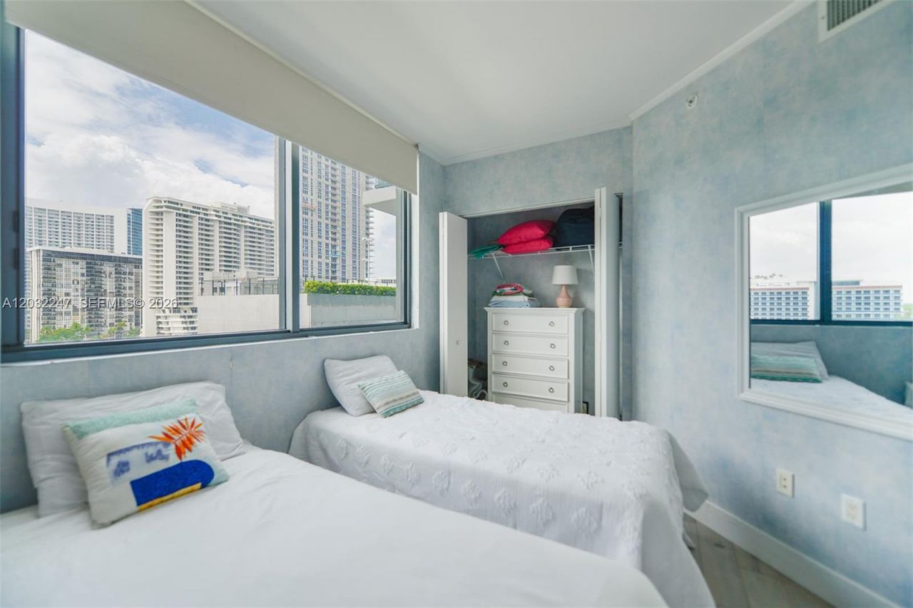 501 NE 31st St , Unit 601, Miami, FL 33137 Photo