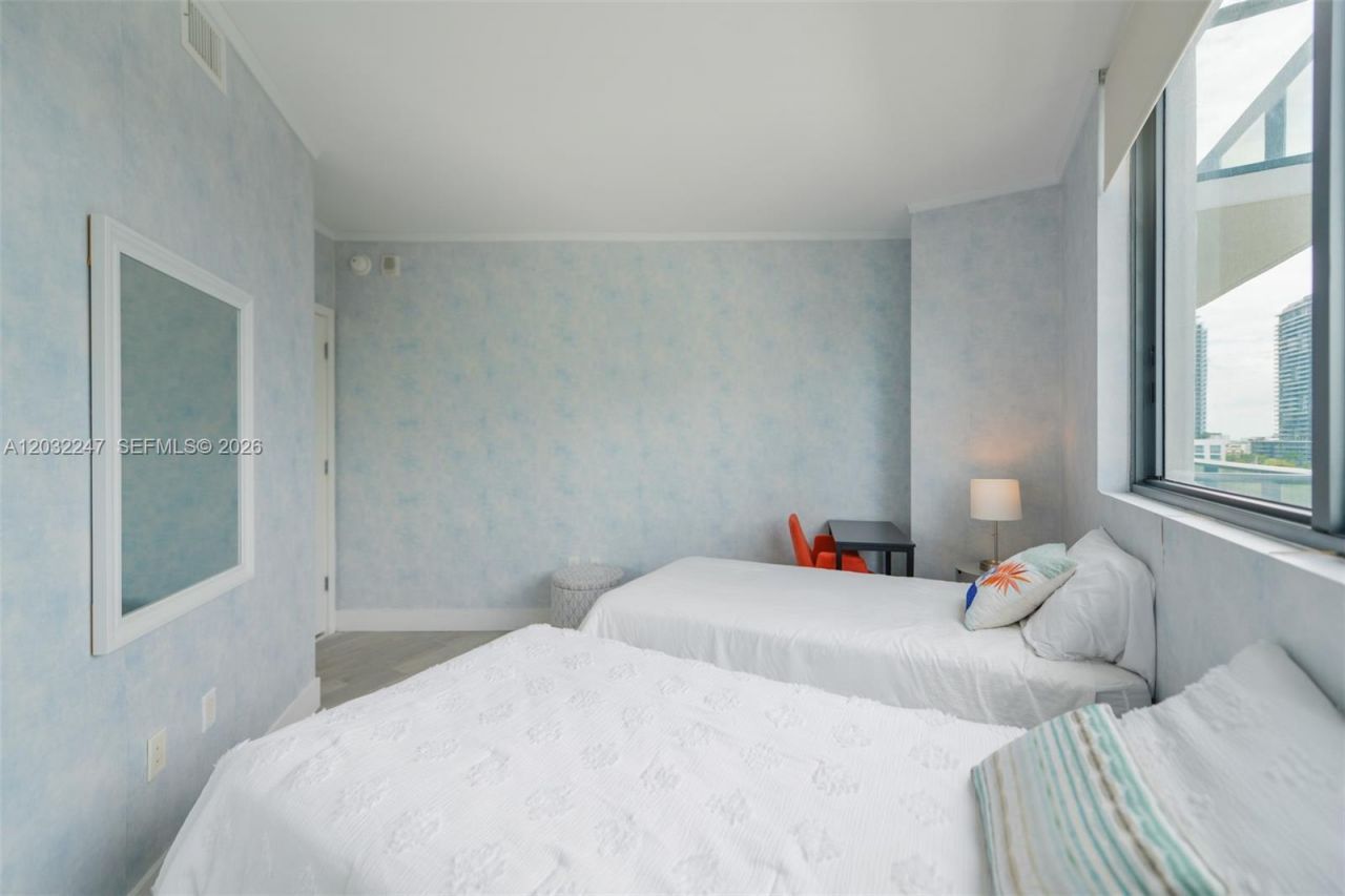 501 NE 31st St , Unit 601, Miami, FL 33137 Photo