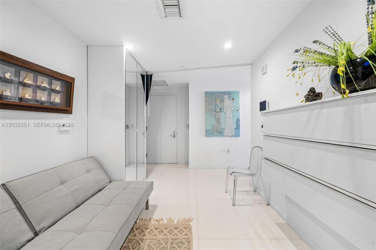 17121 Collins Ave , Unit 1802, Sunny Isles Beach, FL 33160 Photo