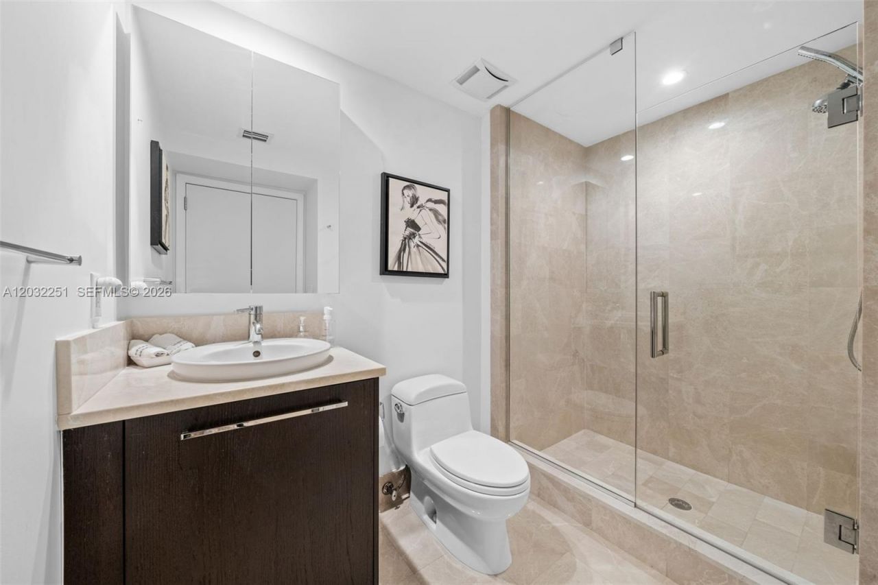 17121 Collins Ave , Unit 1802, Sunny Isles Beach, FL 33160 Photo