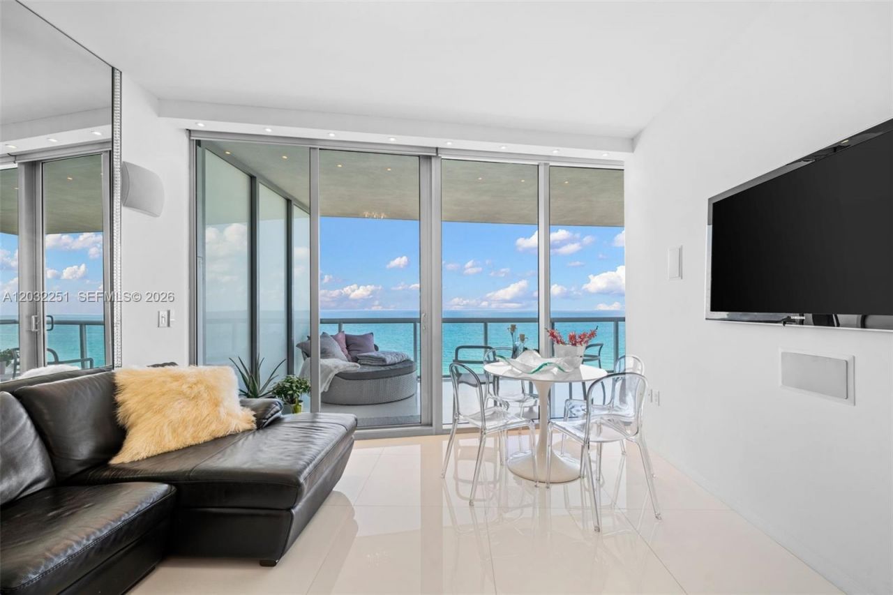 17121 Collins Ave , Unit 1802, Sunny Isles Beach, FL 33160 Photo