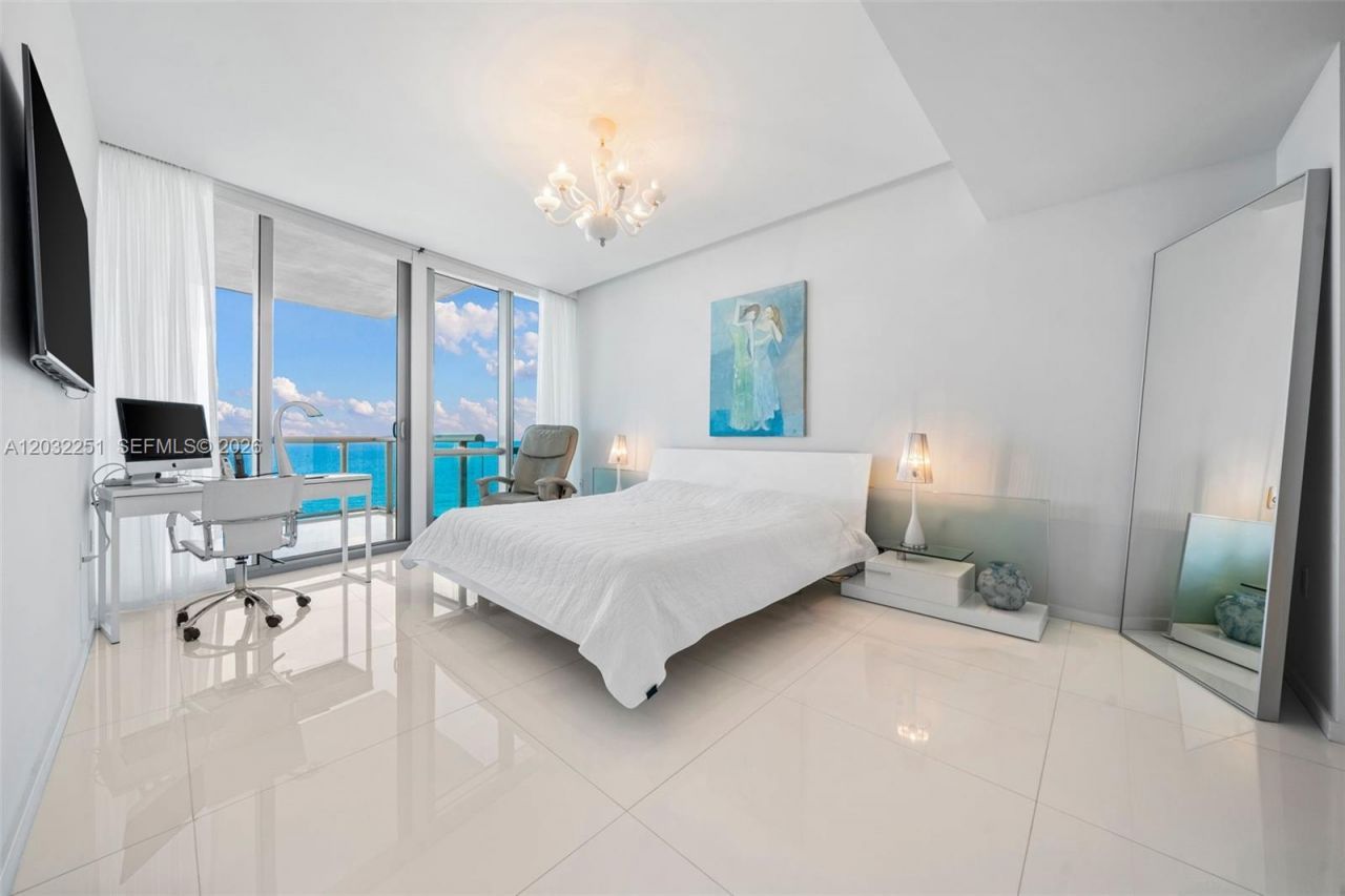 17121 Collins Ave , Unit 1802, Sunny Isles Beach, FL 33160 Photo