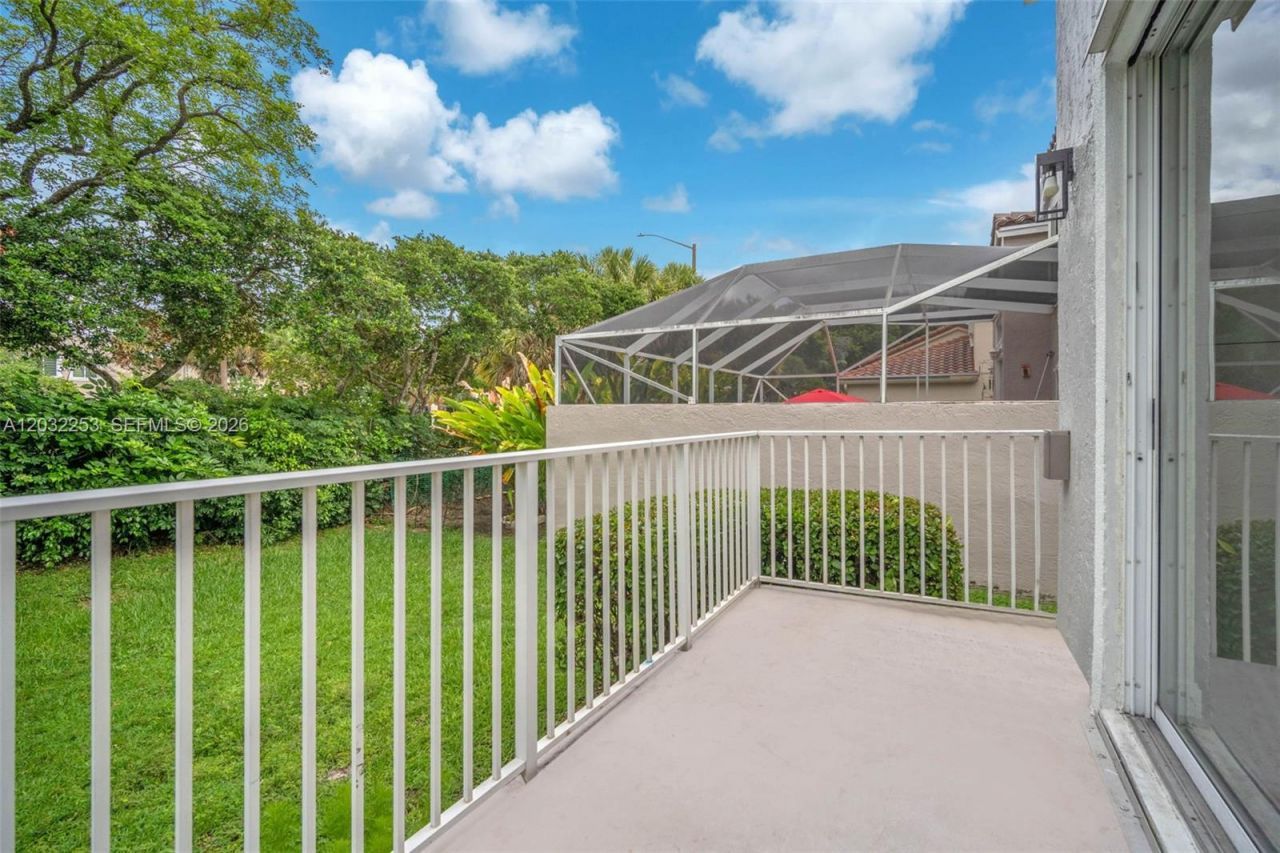 15961 NW 14th Rd , Pembroke Pines, FL 33028 Photo