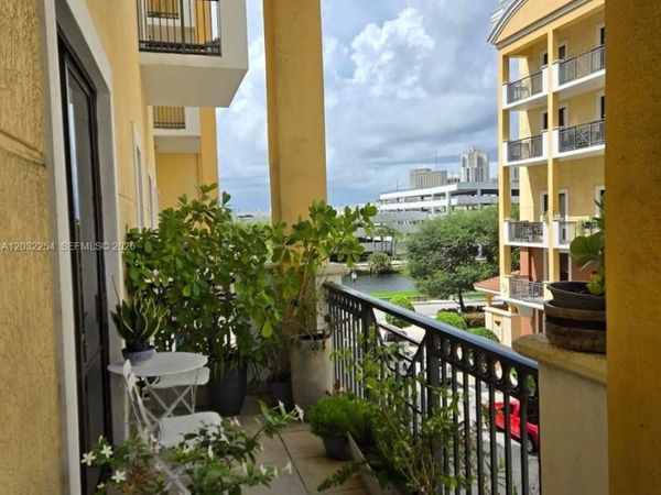 8390 SW 72nd Ave , Unit 312, Miami, FL 33143