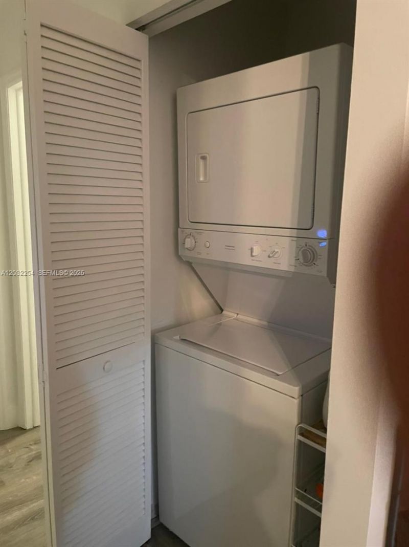 8390 SW 72nd Ave , Unit 312, Miami, FL 33143 Photo