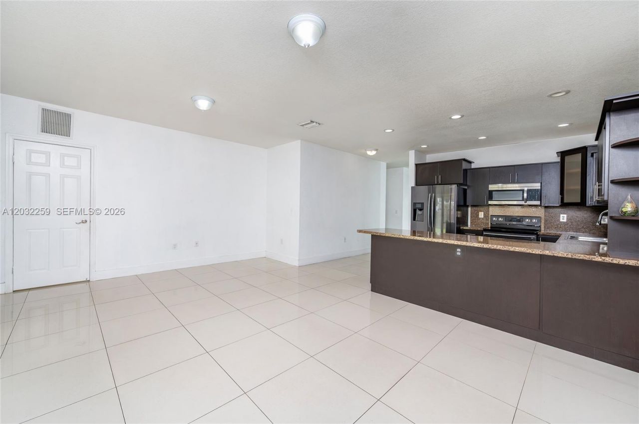 1507 NW 100th St , Miami, FL 33147 Photo